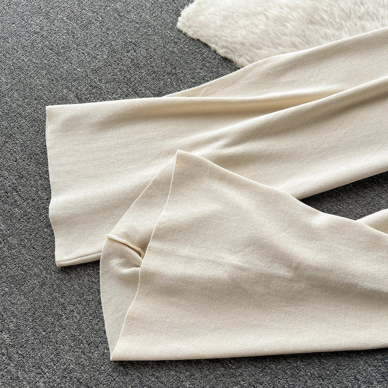 Well Tailored Garment with a Graceful Silhouette