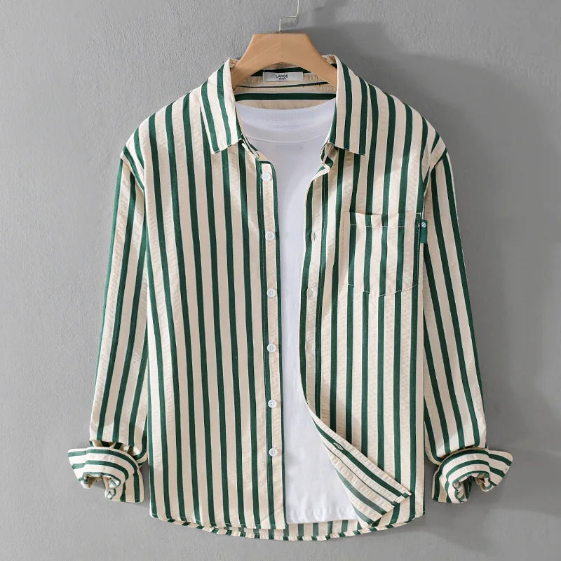 Effortlessly Elegant Blouse with a Timeless Design