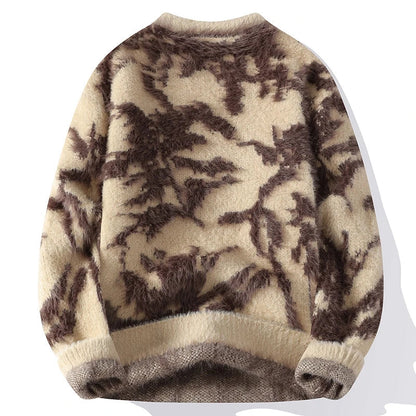 Well Tailored Sweater with a Graceful Silhouette