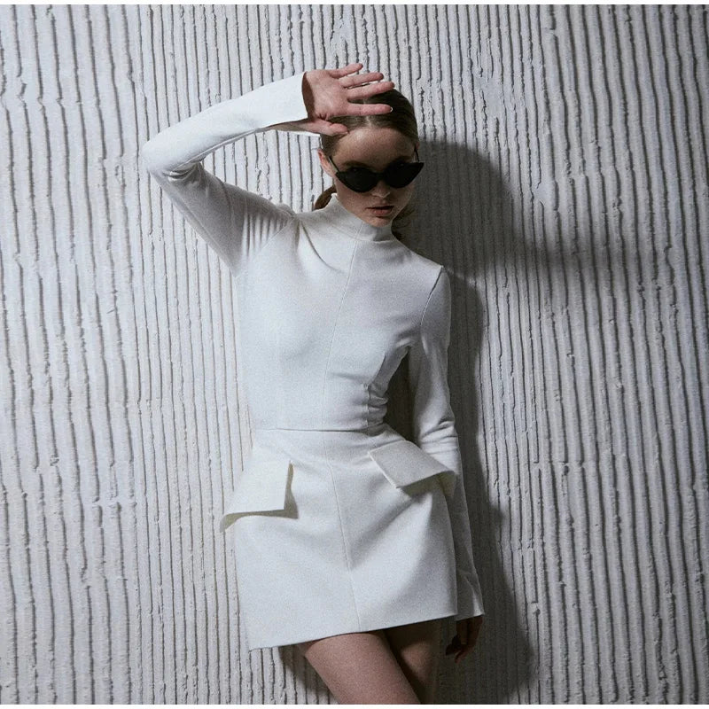 Beautifully Crafted Dress in a Classic Style