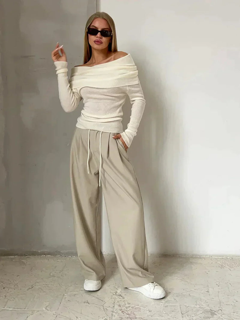 Classic Vintage Sweater with a Flattering Fit