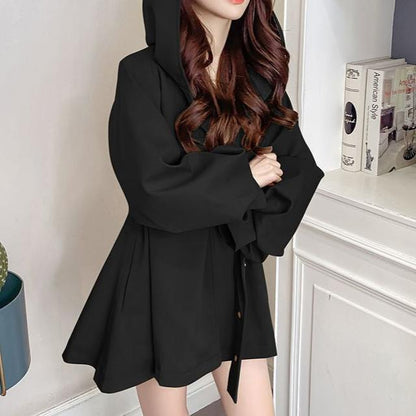 Gracefully Styled Coat for Any Occasion