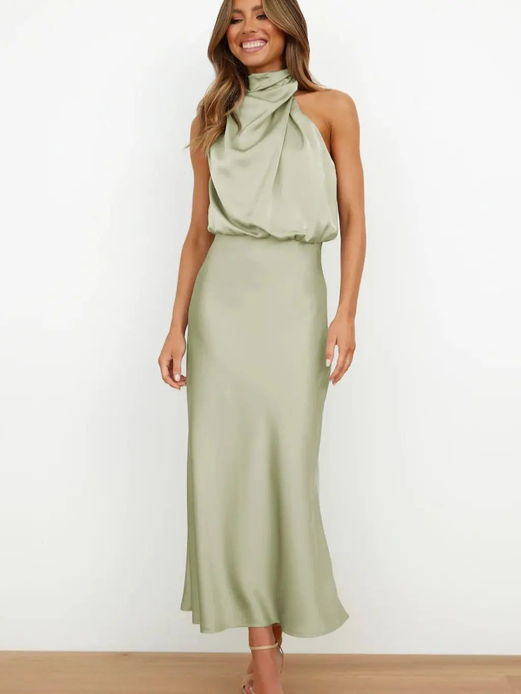 Polished Dress with an Effortless Classic Look