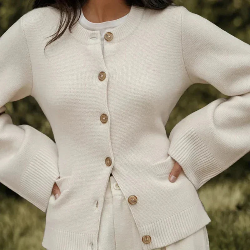 Classic Vintage & Enduringly Stylish Cardigan