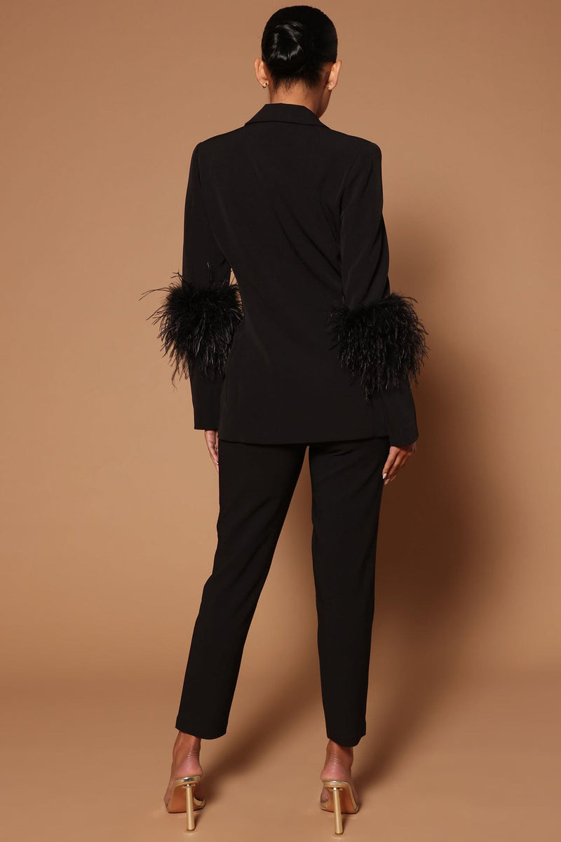 Classic Vintage Pants with a Flattering Fit