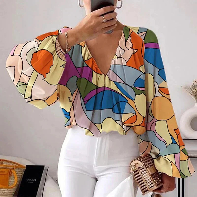 Effortlessly Elegant Blouse with a Timeless Design