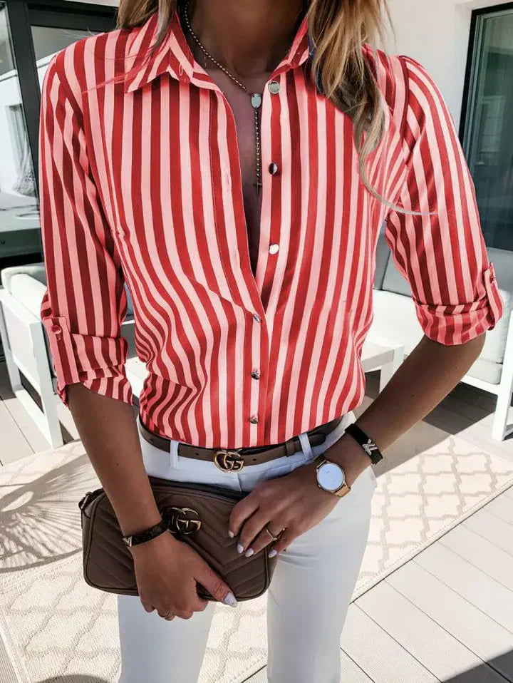 Effortlessly Elegant Blouse with a Timeless Design