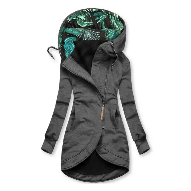 Beautifully Finished Coat in a Timeless Design