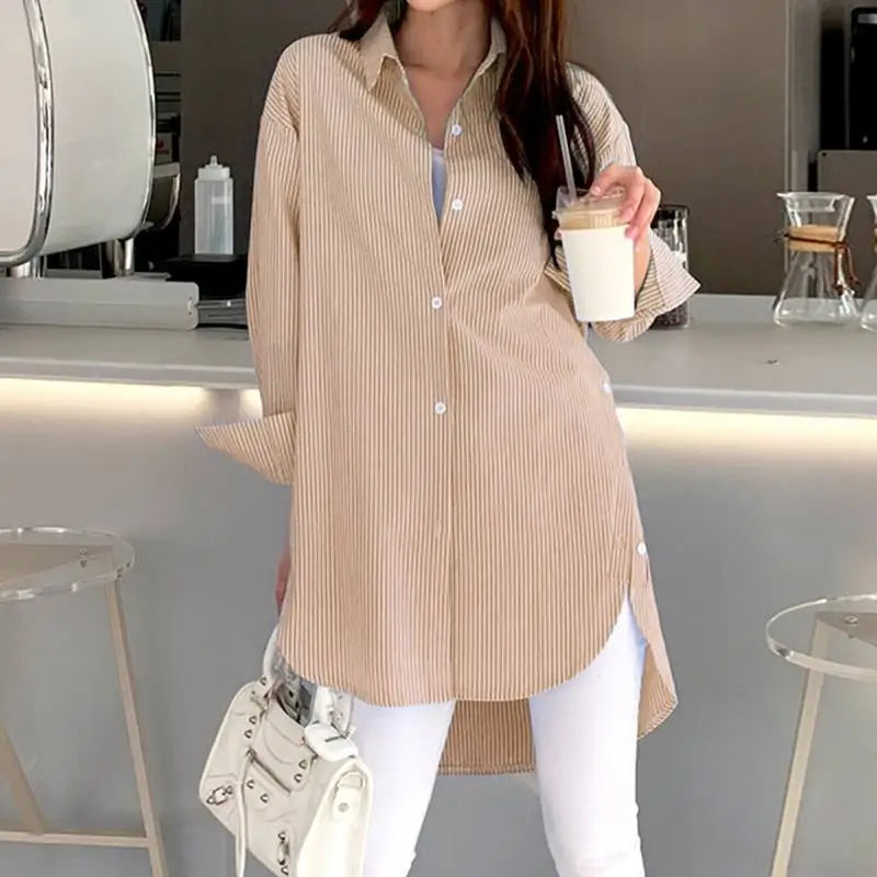 Gracefully Styled Blouse for Any Occasion