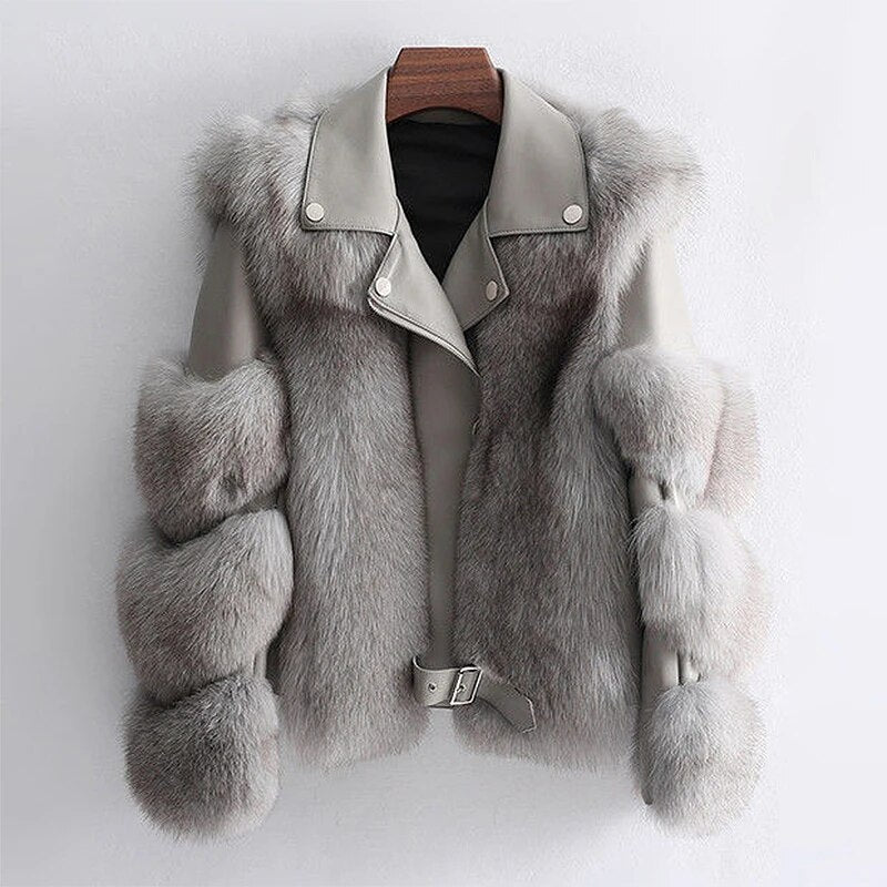 Polished Jacket with an Effortless Classic Look
