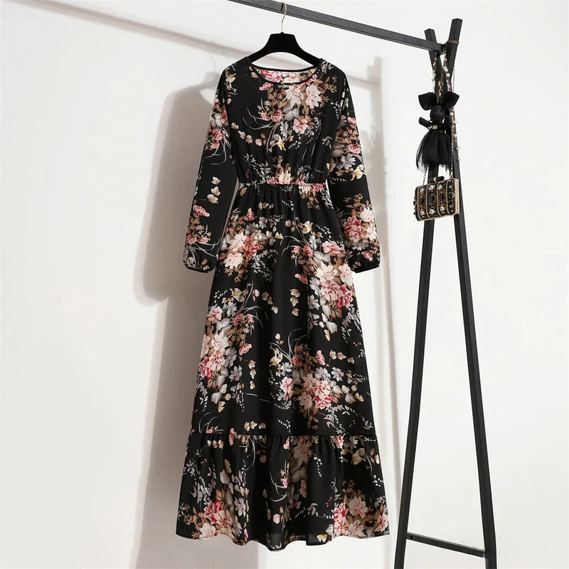 Sophisticated Dress with a Clean Classic Look