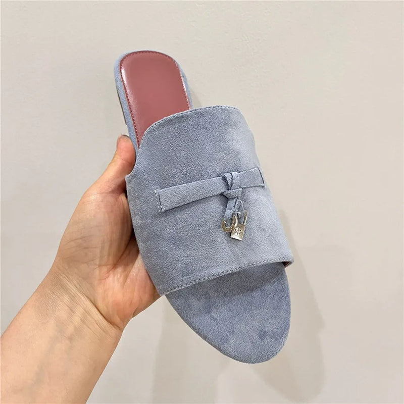 Chic Orthopedic Mules with Unique Design
