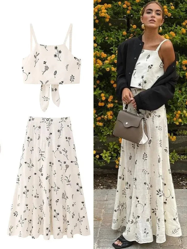 Classic Vintage & Enduringly Stylish Top