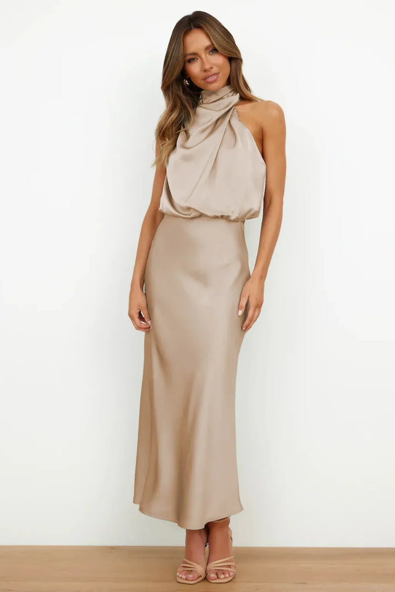 Polished Dress with an Effortless Classic Look