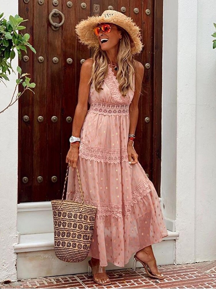 Classic Vintage & Enduringly Stylish Dress