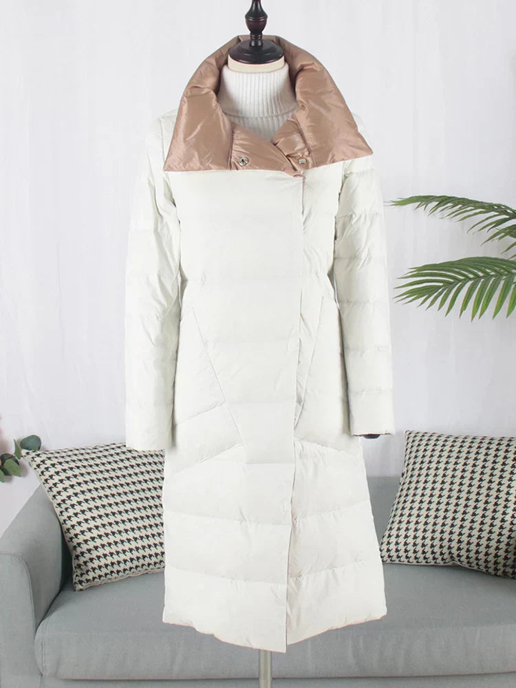 Elegantly Styled Coat for Everyday Wear
