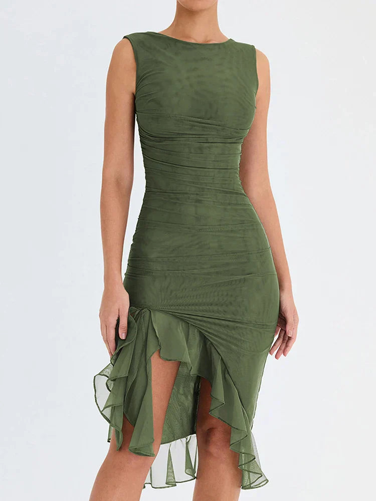 Beautifully Crafted Dress in a Classic Style