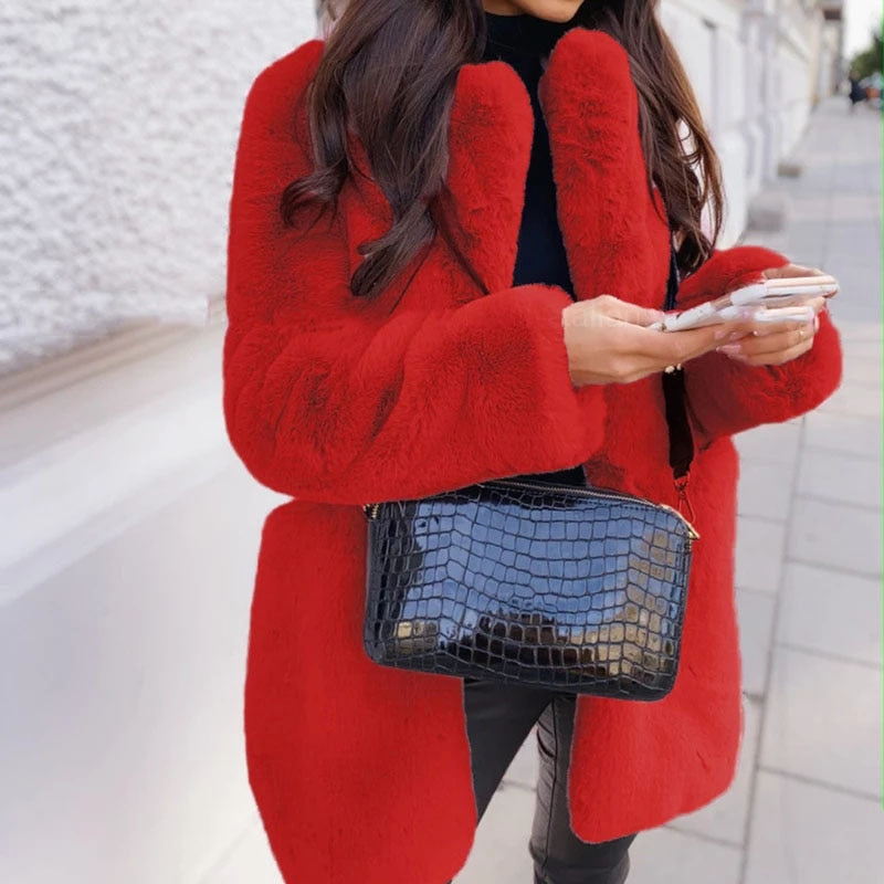 Well Tailored Jacket with a Graceful Silhouette