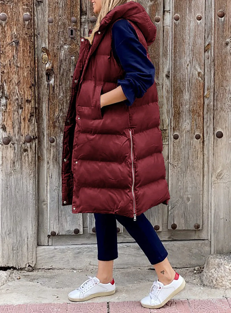 Beautifully Finished Coat in a Timeless Design