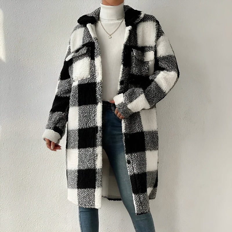 Gracefully Styled Coat for Any Occasion