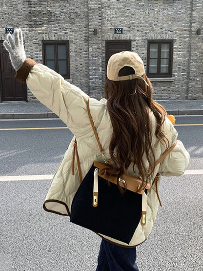 Effortlessly Elegant Coat with a Timeless Design