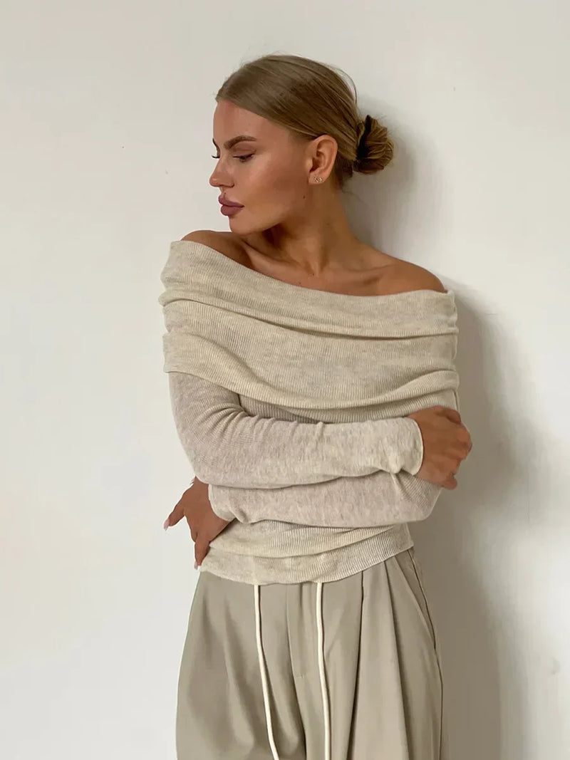 Classic Vintage Sweater with a Flattering Fit