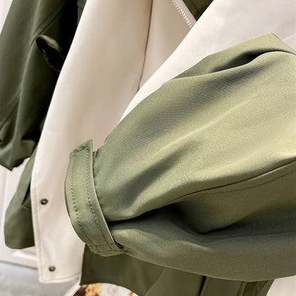 Effortlessly Elegant Coat with a Timeless Design