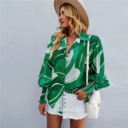 Beautifully Crafted Blouse in a Classic Style