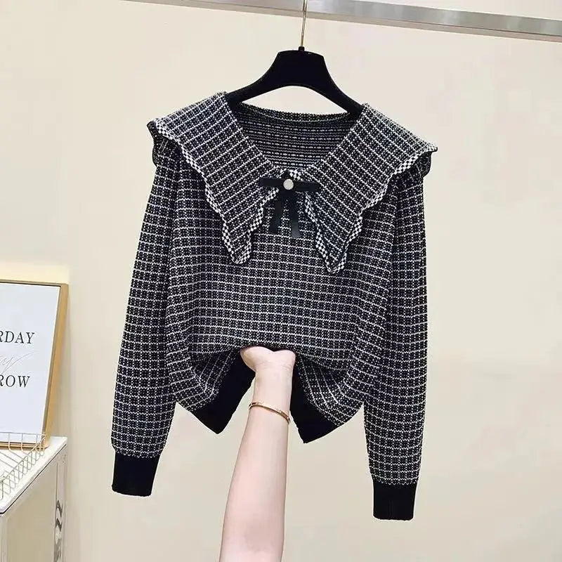 Polished Sweater with an Effortless Classic Look