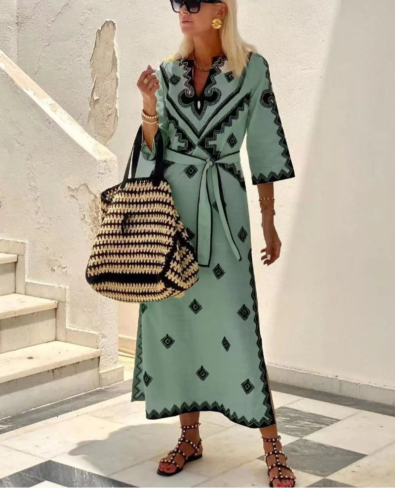 Polished Dress with an Effortless Classic Look