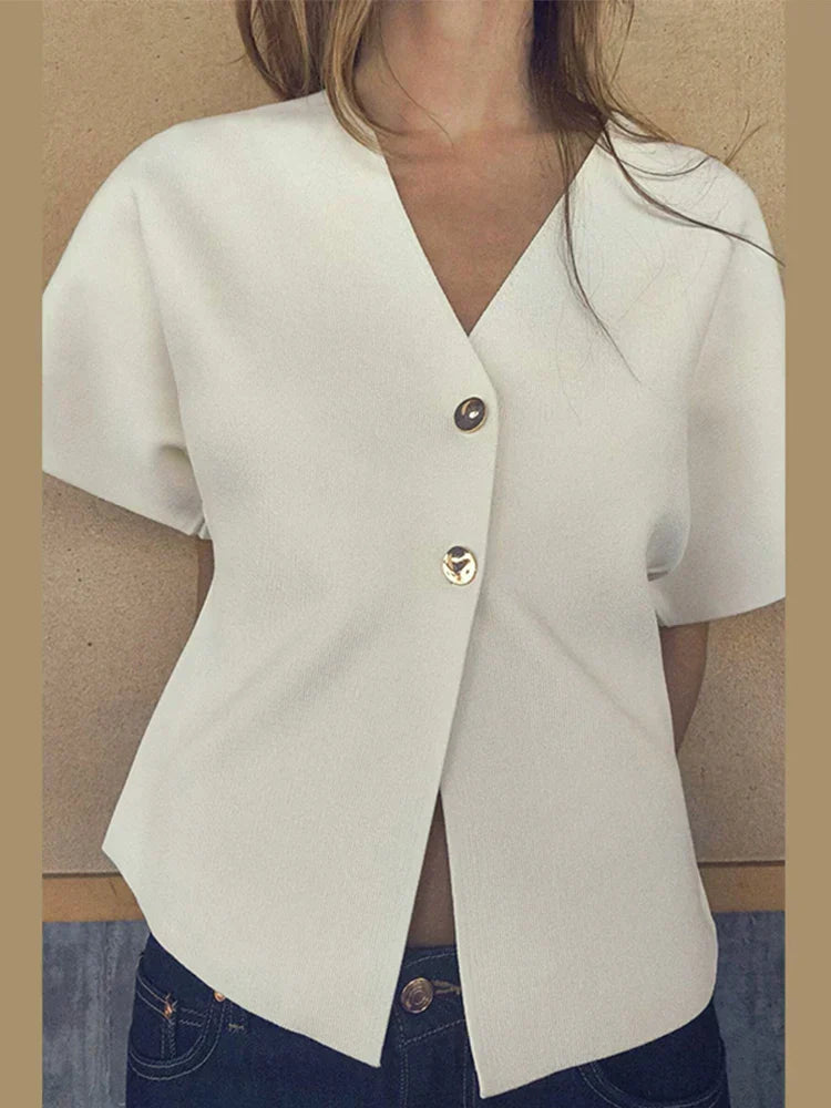 Classic Vintage Top with a Flattering Fit