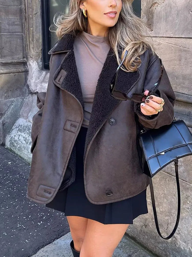 Sophisticated Jacket with a Clean Classic Look