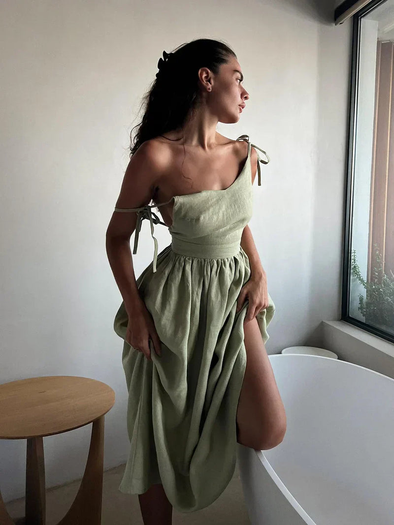 Sophisticated Dress with a Clean Classic Look