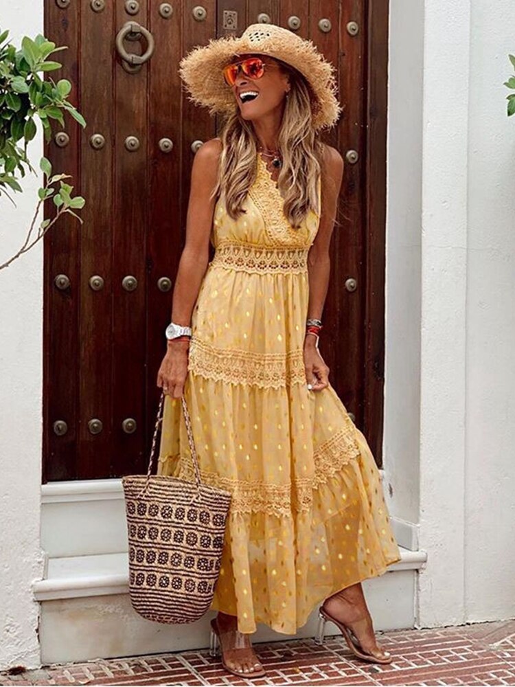 Classic Vintage & Enduringly Stylish Dress