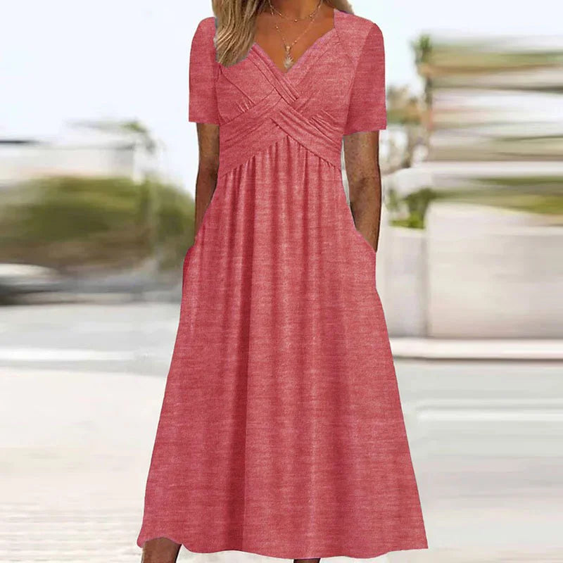 Classic Vintage Dress with a Flattering Fit