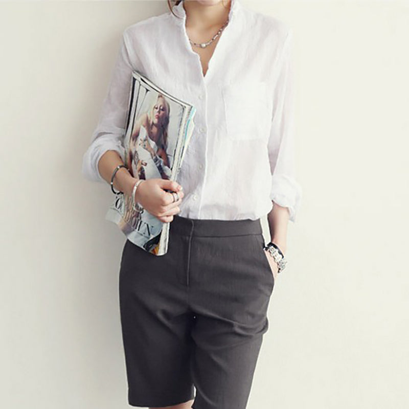 Sophisticated Blouse with a Clean Classic Look