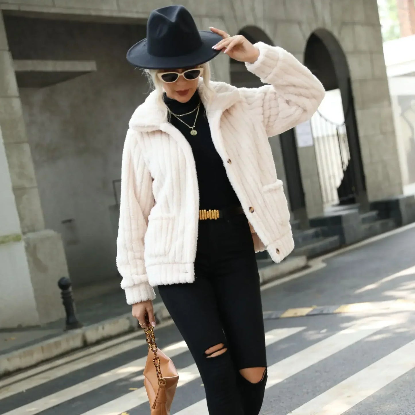 Gracefully Styled Jacket for Any Occasion