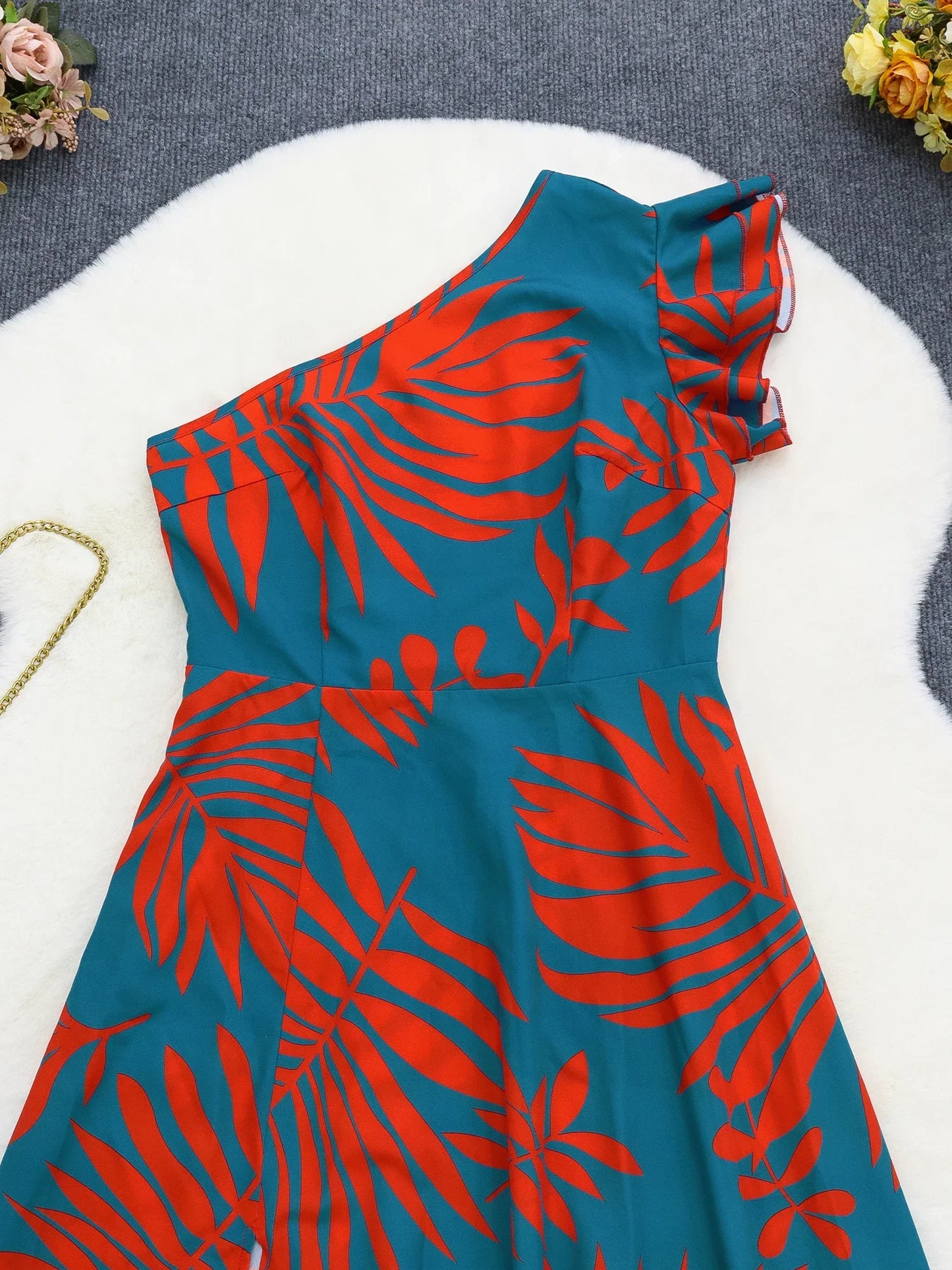 Sophisticated Dress with a Clean Classic Look