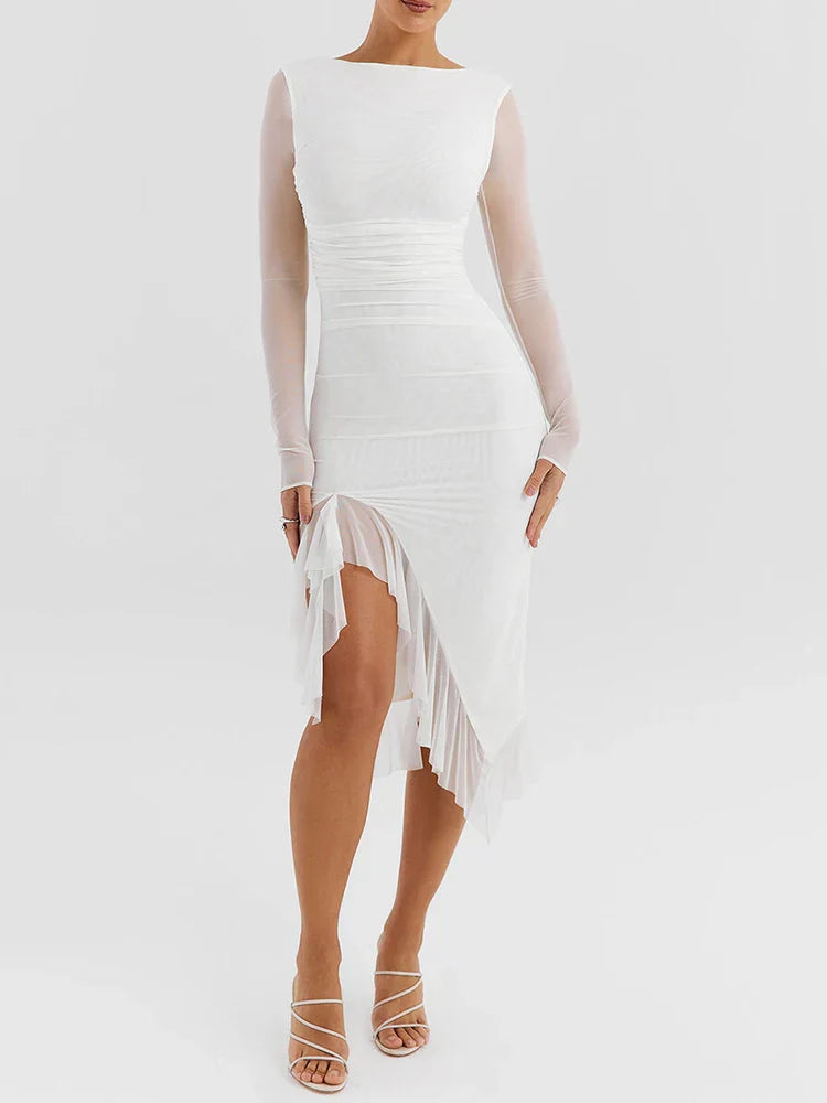 Beautifully Crafted Dress in a Classic Style