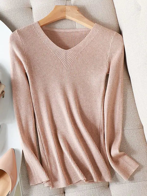 Beautifully Finished Sweater in a Timeless Design