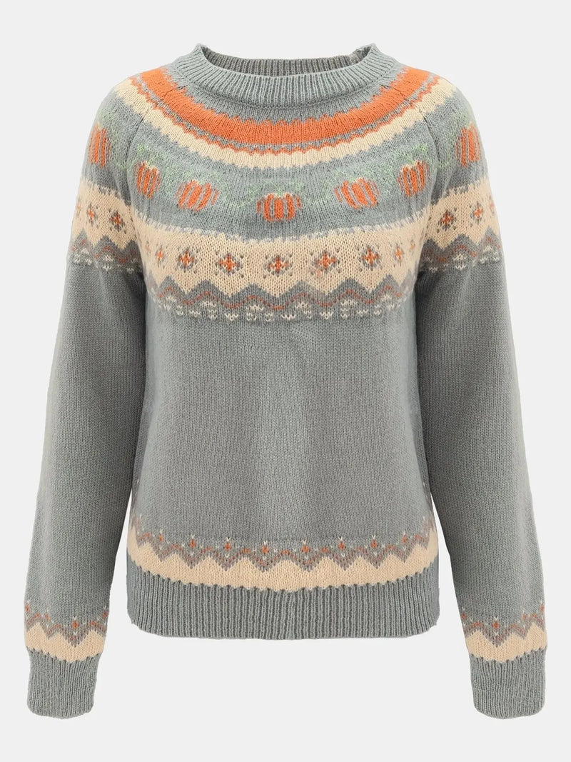 Well Tailored Sweater with a Graceful Silhouette