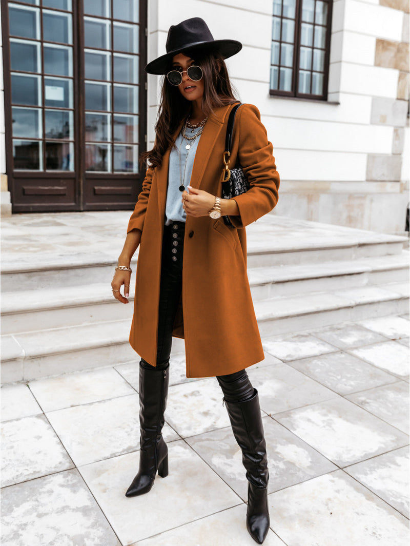 Sophisticated Garment with a Clean Classic Look