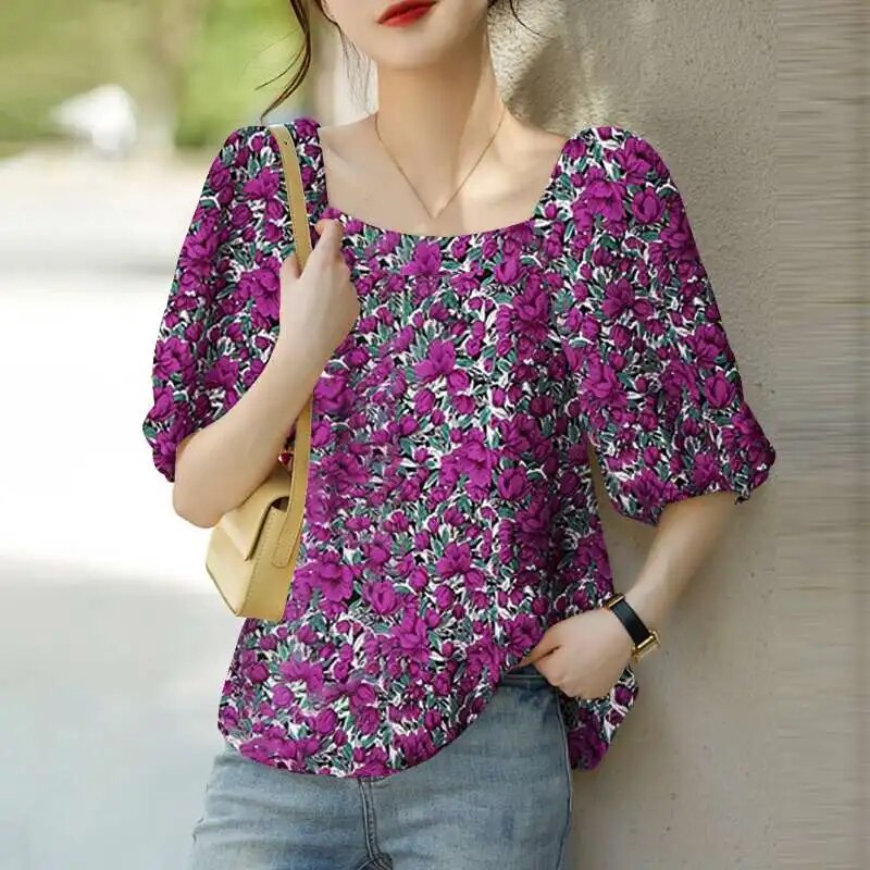 Classic Vintage Blouse with a Flattering Fit