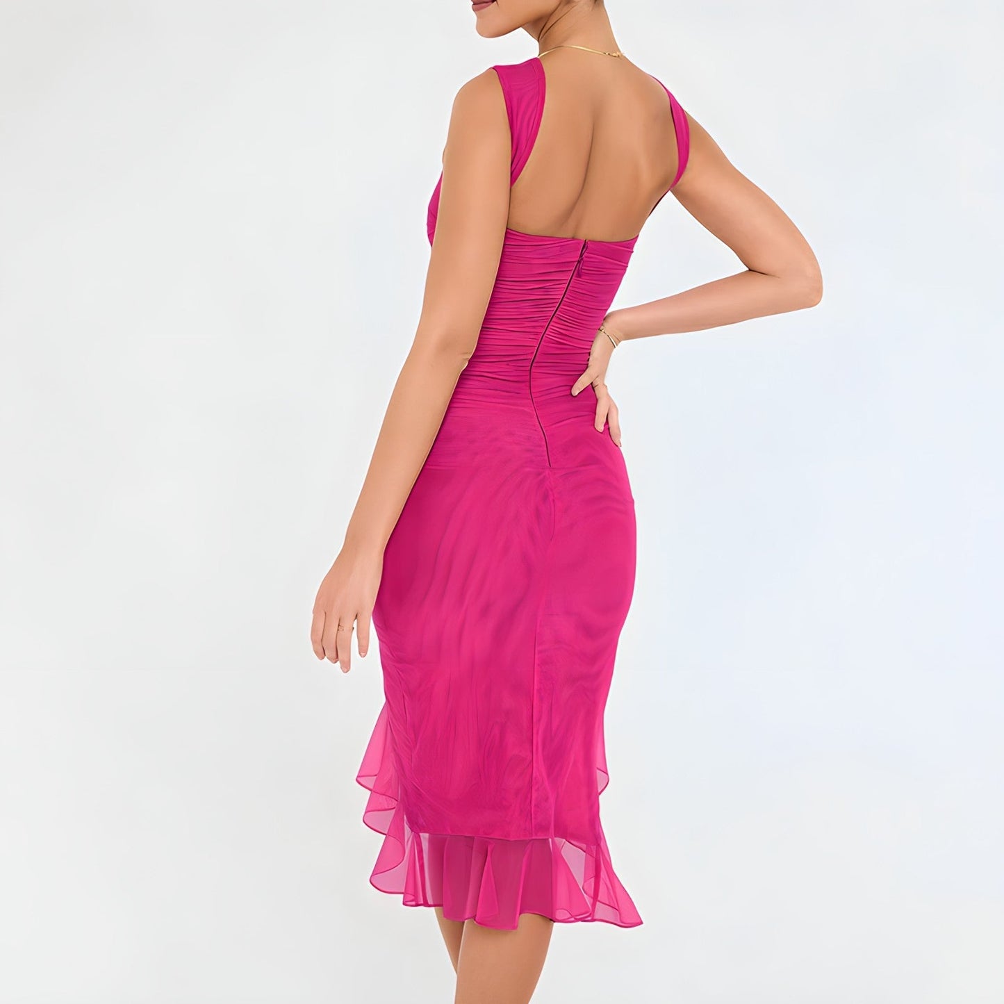 Gracefully Styled Dress for Any Occasion