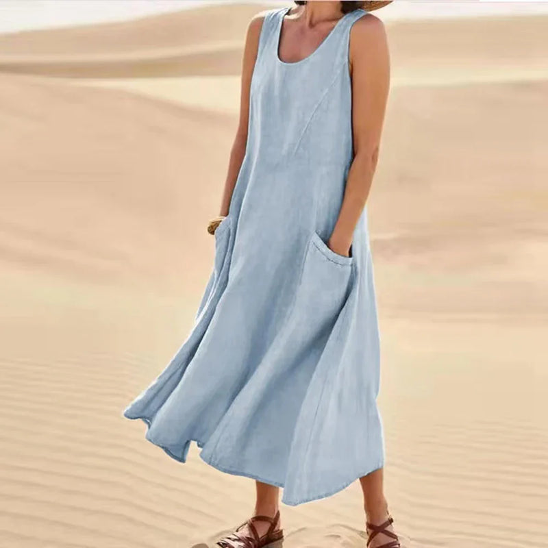 Beautifully Finished Dress in a Timeless Design