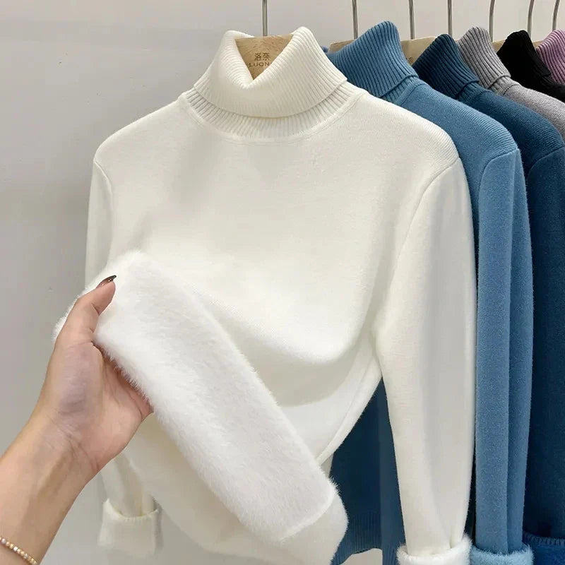 Classic Vintage Sweater with a Flattering Fit