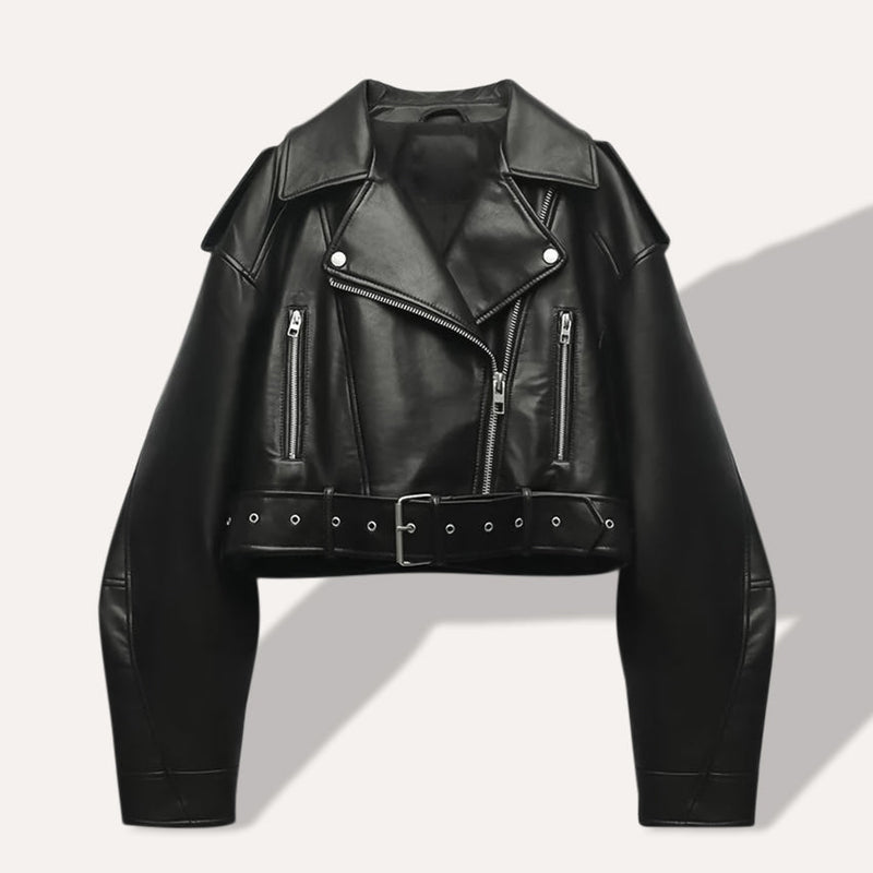 Well Tailored Jacket with a Graceful Silhouette