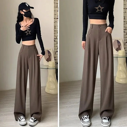 Effortlessly Elegant Pants with a Timeless Design
