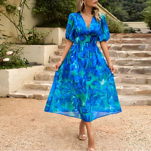 Gracefully Styled Dress for Any Occasion