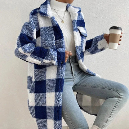 Gracefully Styled Coat for Any Occasion